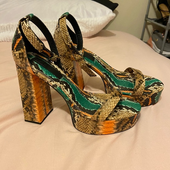 ASOS snake skin platforms - Picture 3 of 3